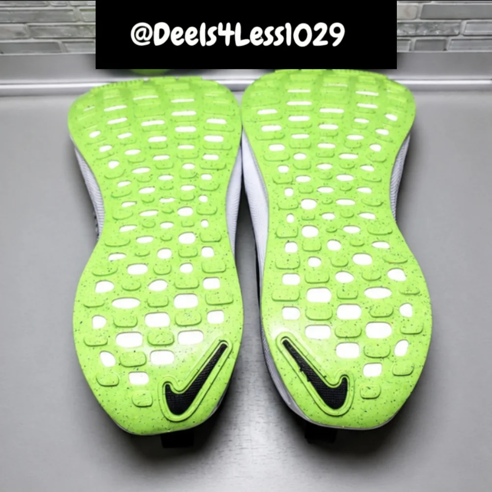Nike ReactX Infinity Run Flyknit 4 Womens Size 9/Mens 7.5 Grey Volt Black White